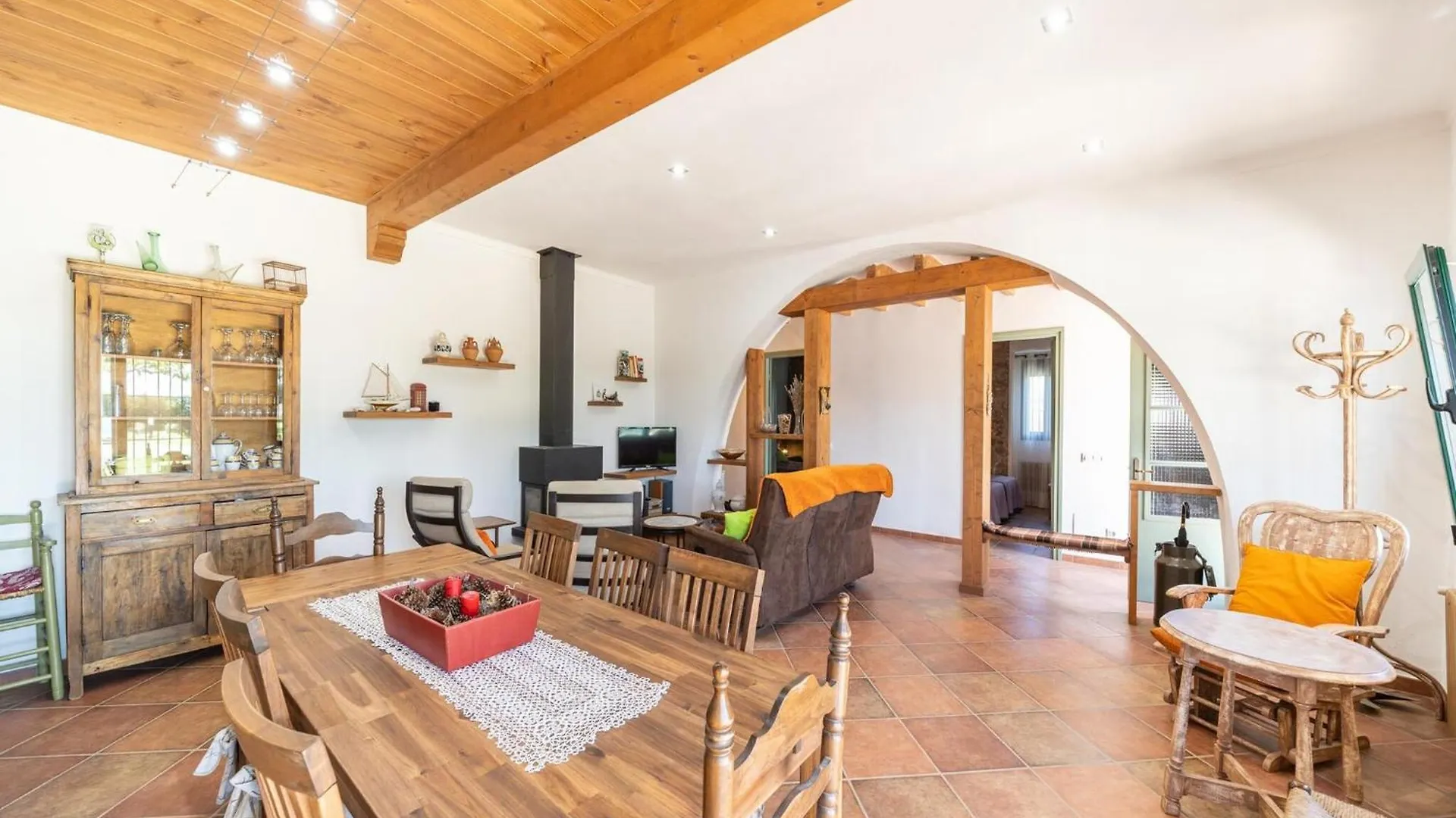 Rustic Style Villa Near Pyrenees Beach Ля Эскала Испания